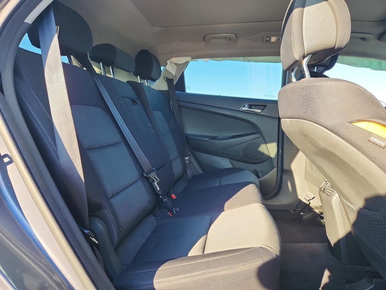 2018 HYUNDAI TUCSON VALUE photo 11