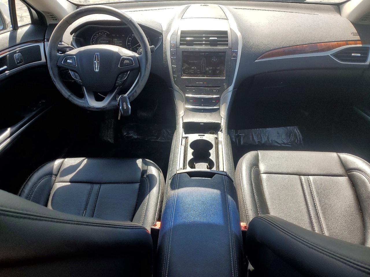 2016 LINCOLN MKZ photo 15