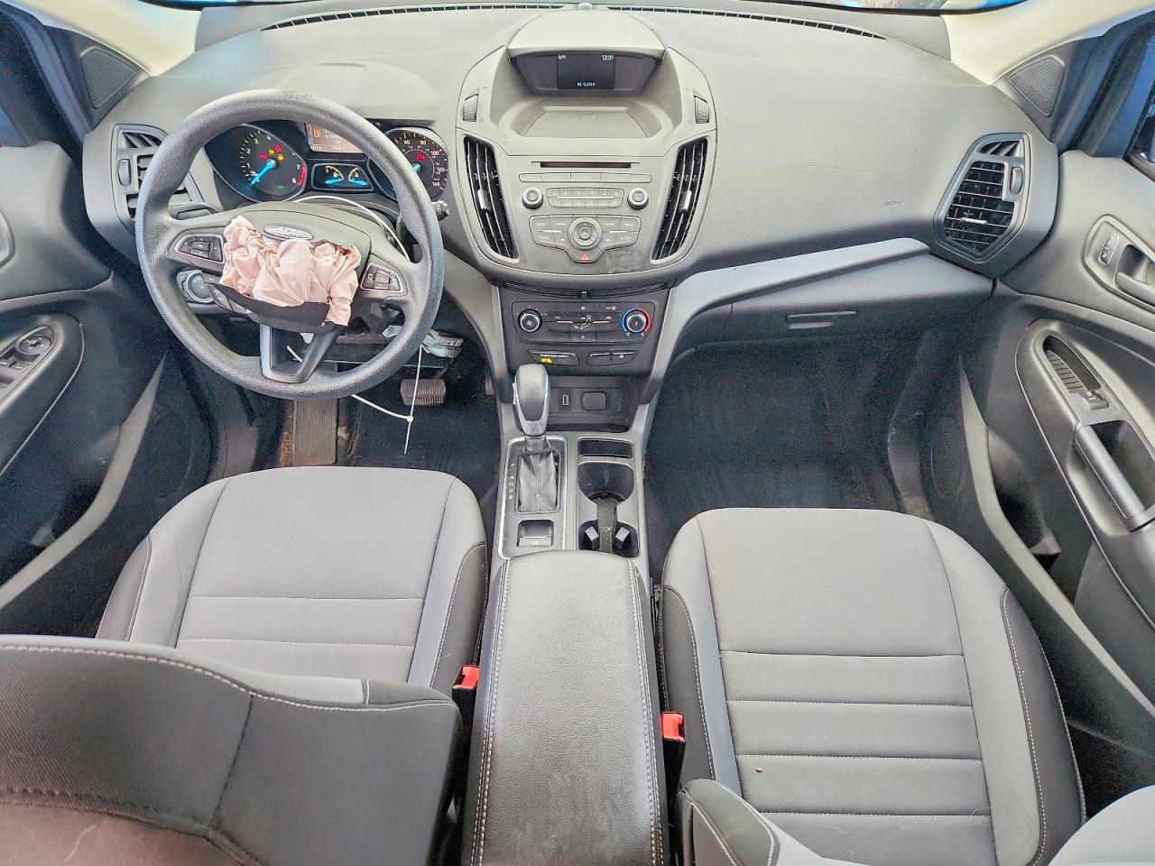 2017 FORD ESCAPE S photo 22