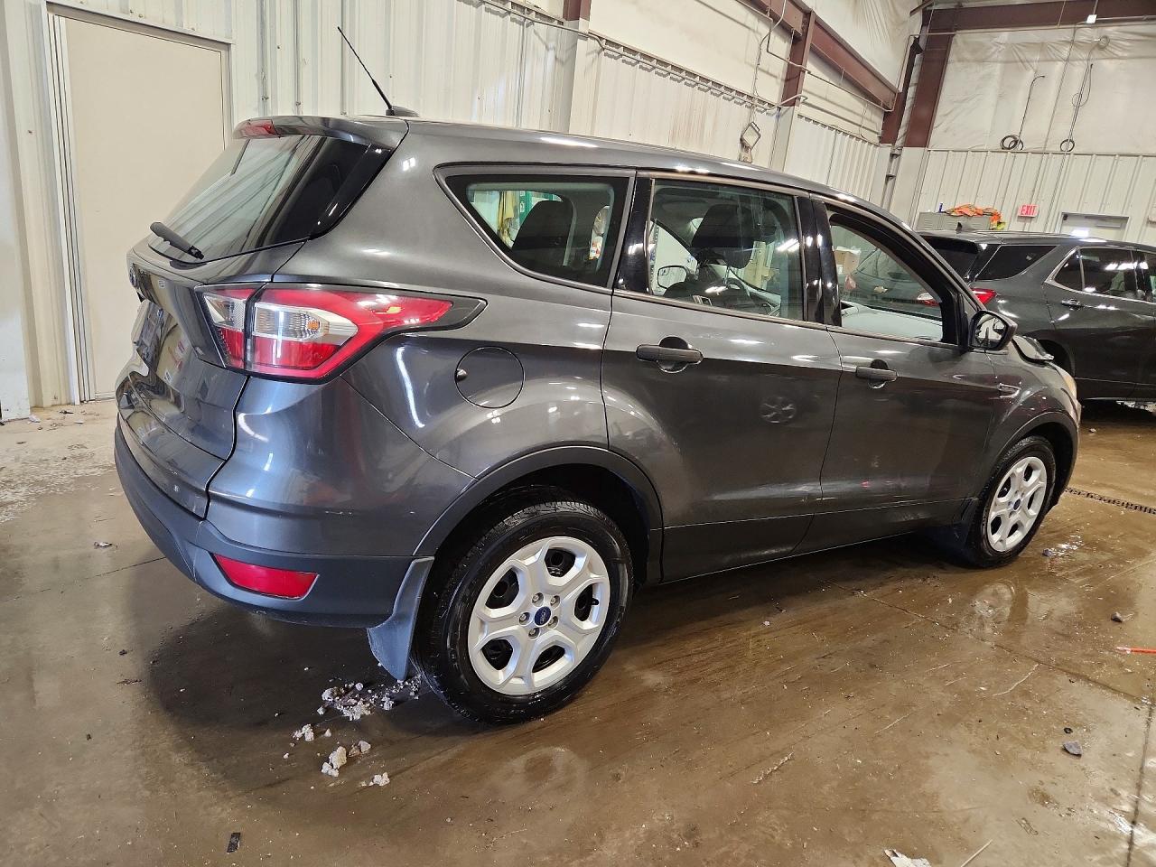 2017 FORD ESCAPE S photo 7