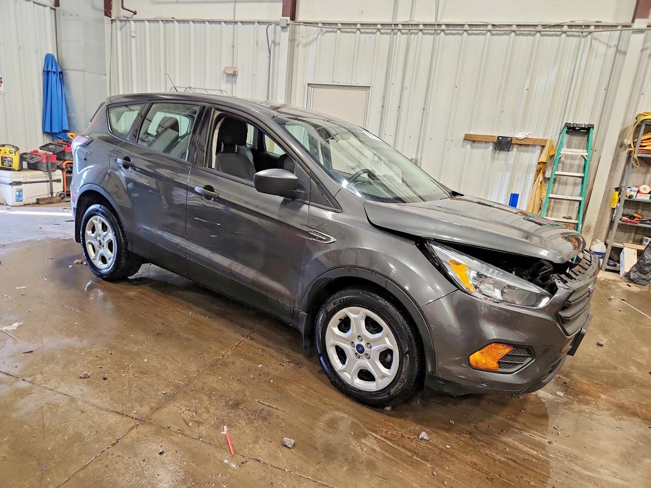 2017 FORD ESCAPE S photo 10