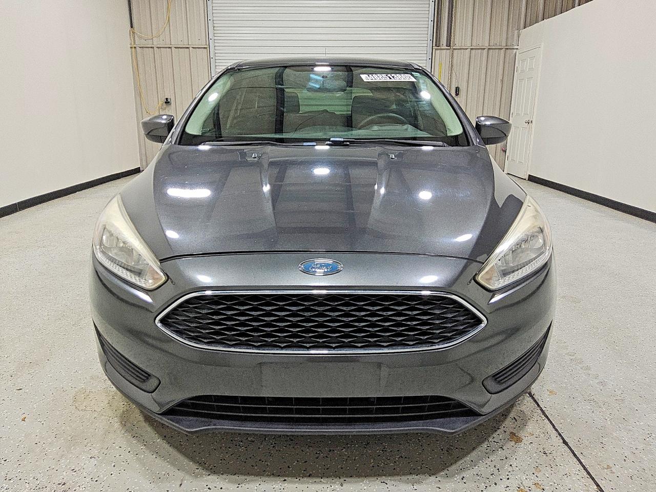2018 FORD FOCUS SE photo 5