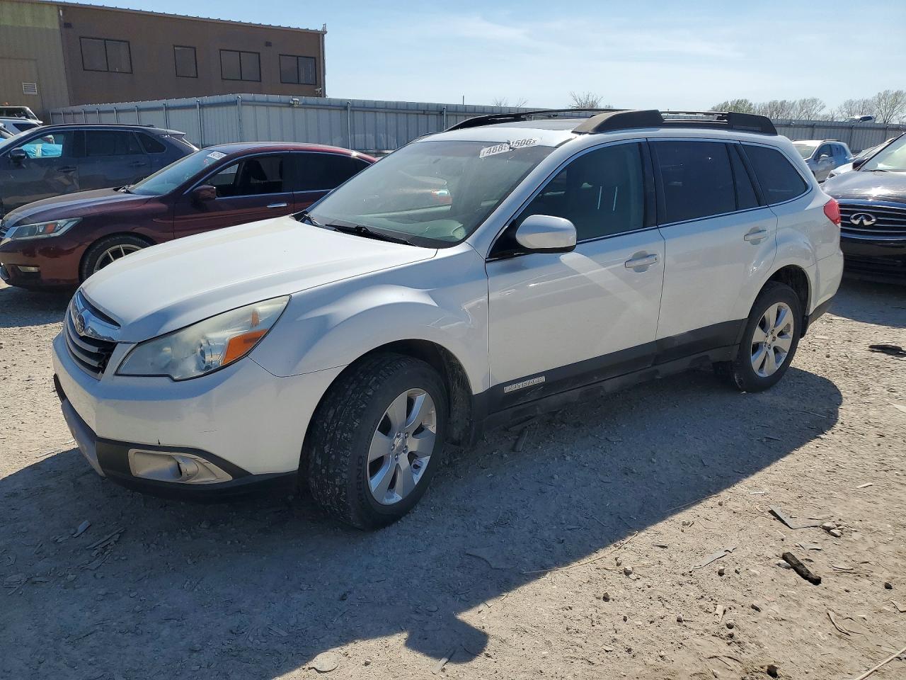 2010 SUBARU OUTBACK