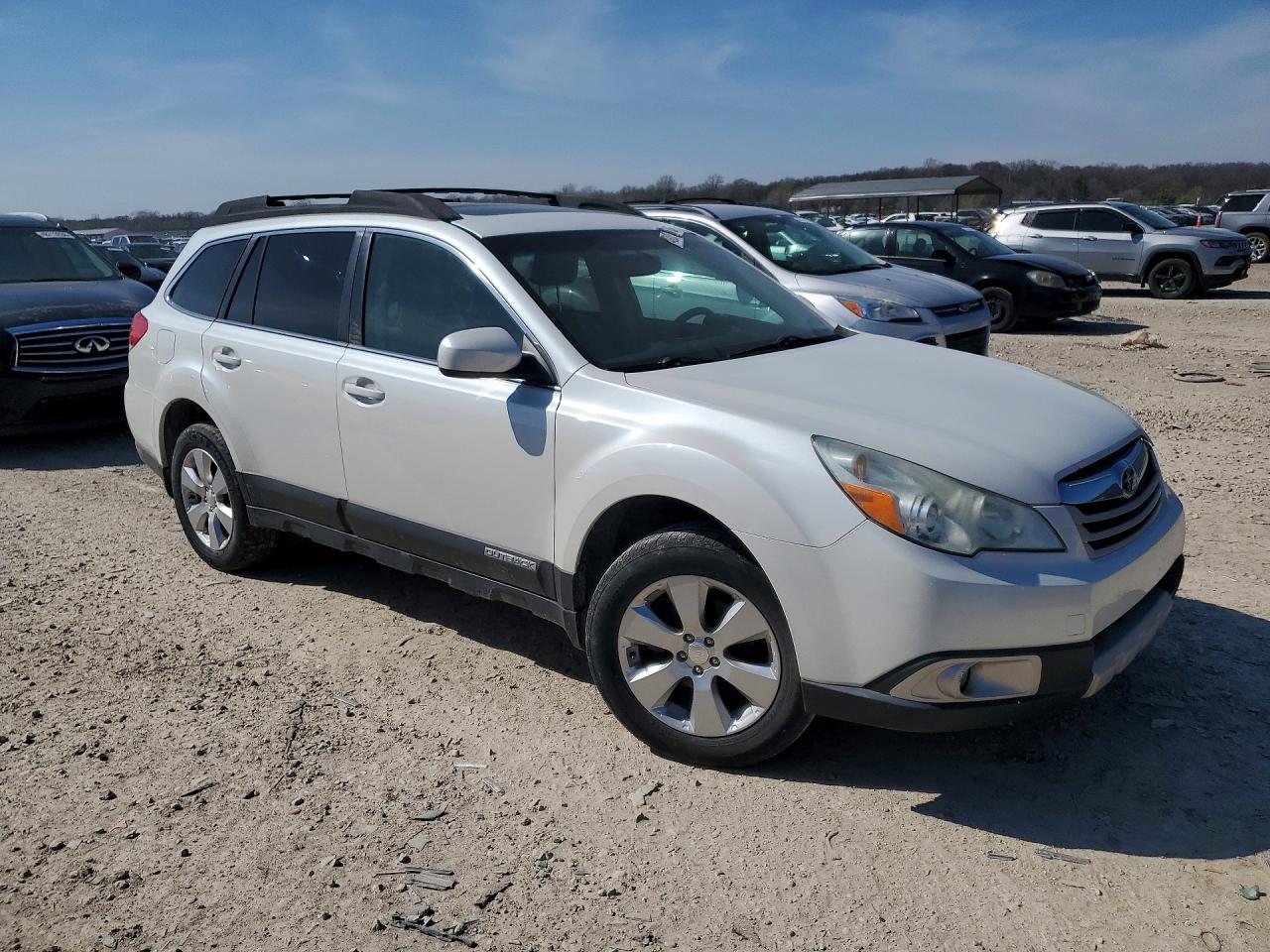 2010 SUBARU OUTBACK 2.5I LIMITED photo 10