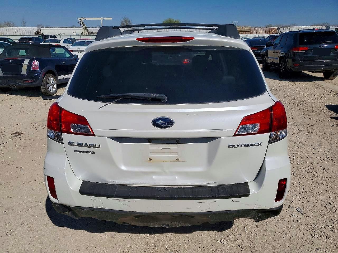 2010 SUBARU OUTBACK 2.5I LIMITED photo 16