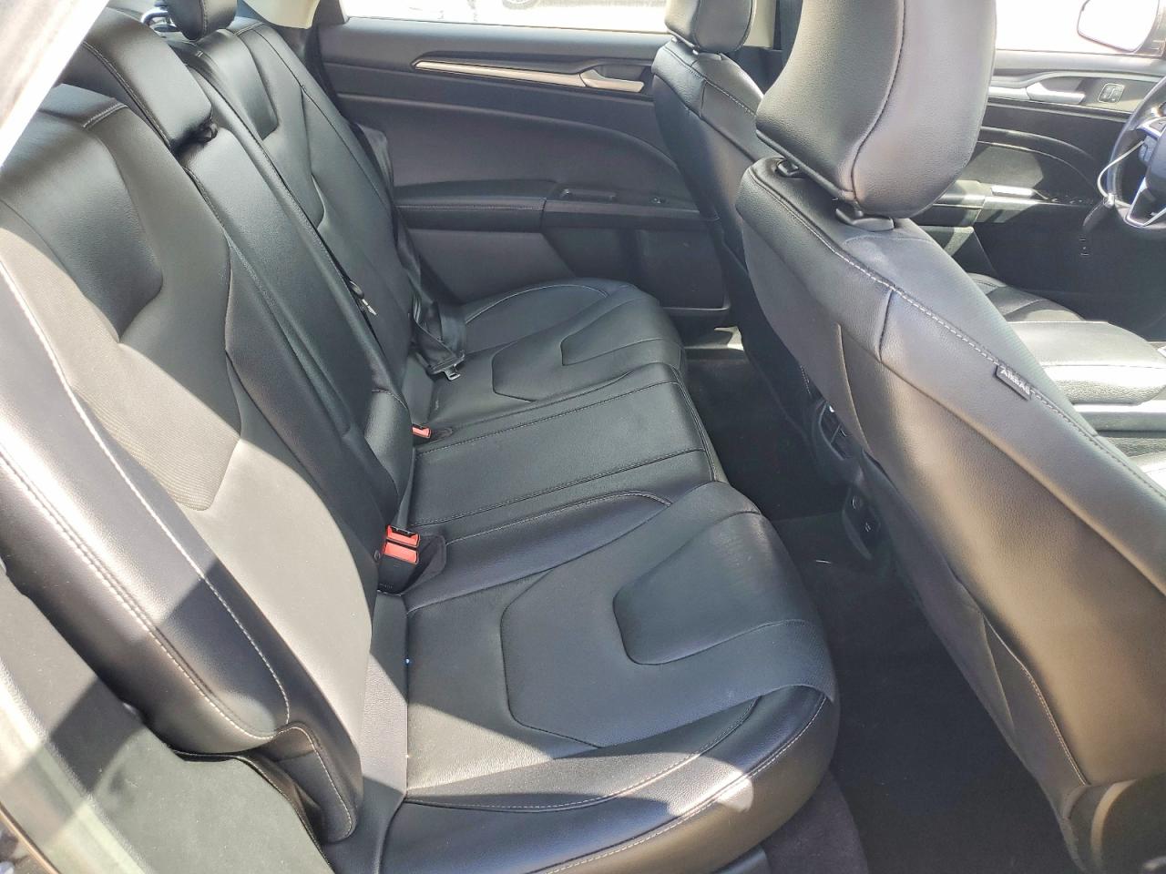2018 FORD FUSION TITANIUM photo 19