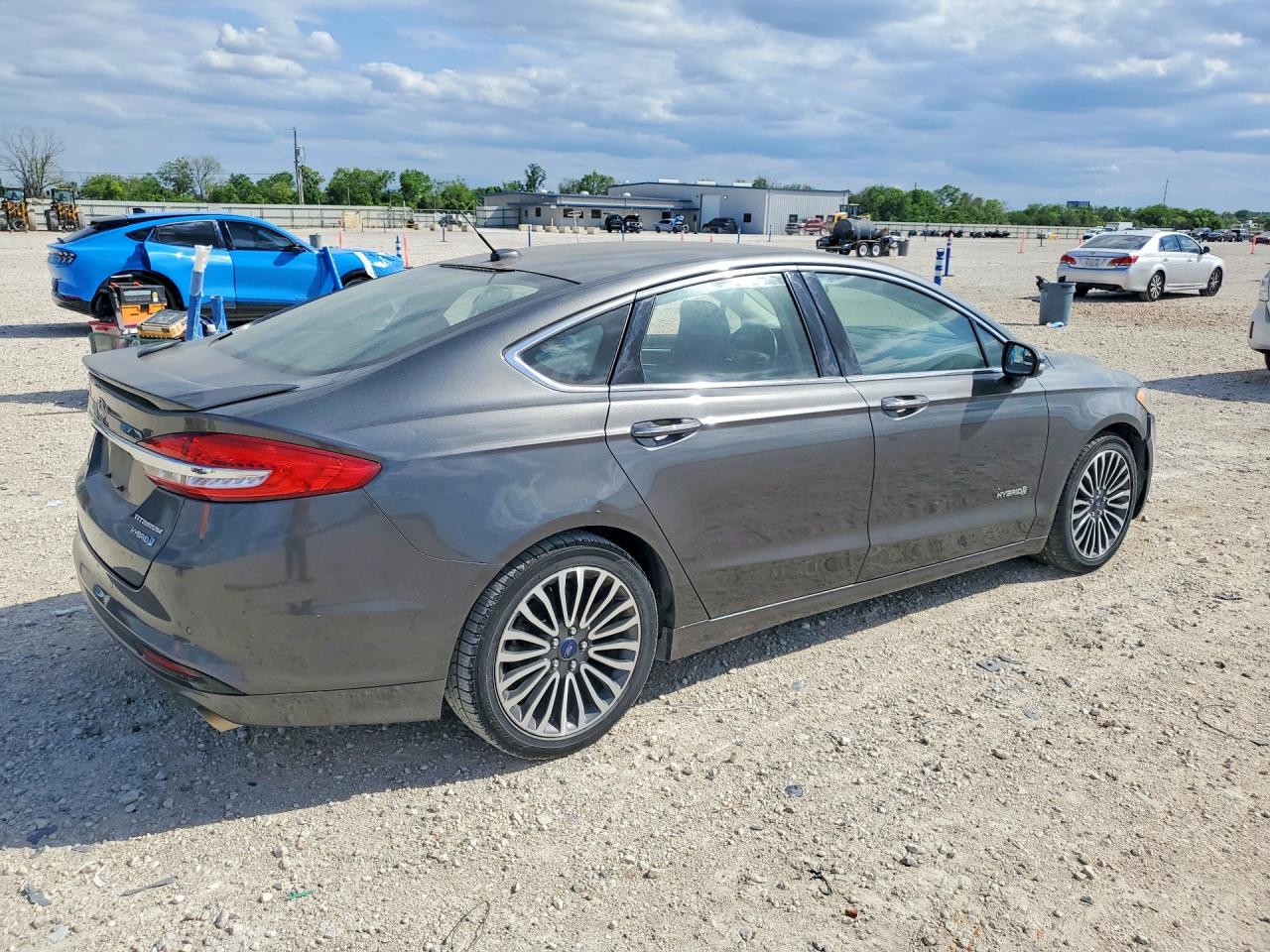 2018 FORD FUSION TITANIUM photo 5
