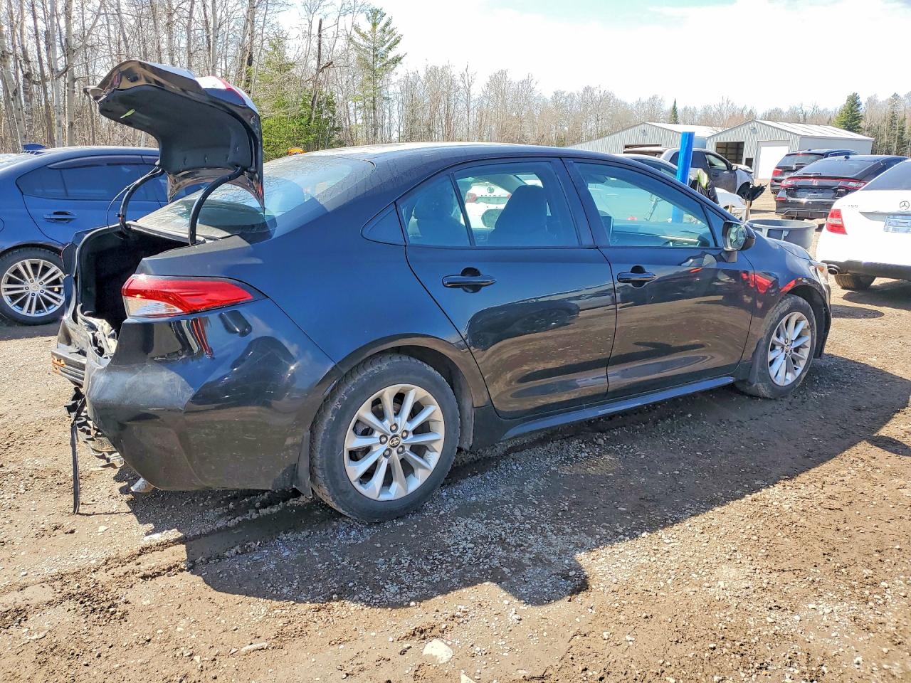 2021 TOYOTA COROLLA LE photo 5