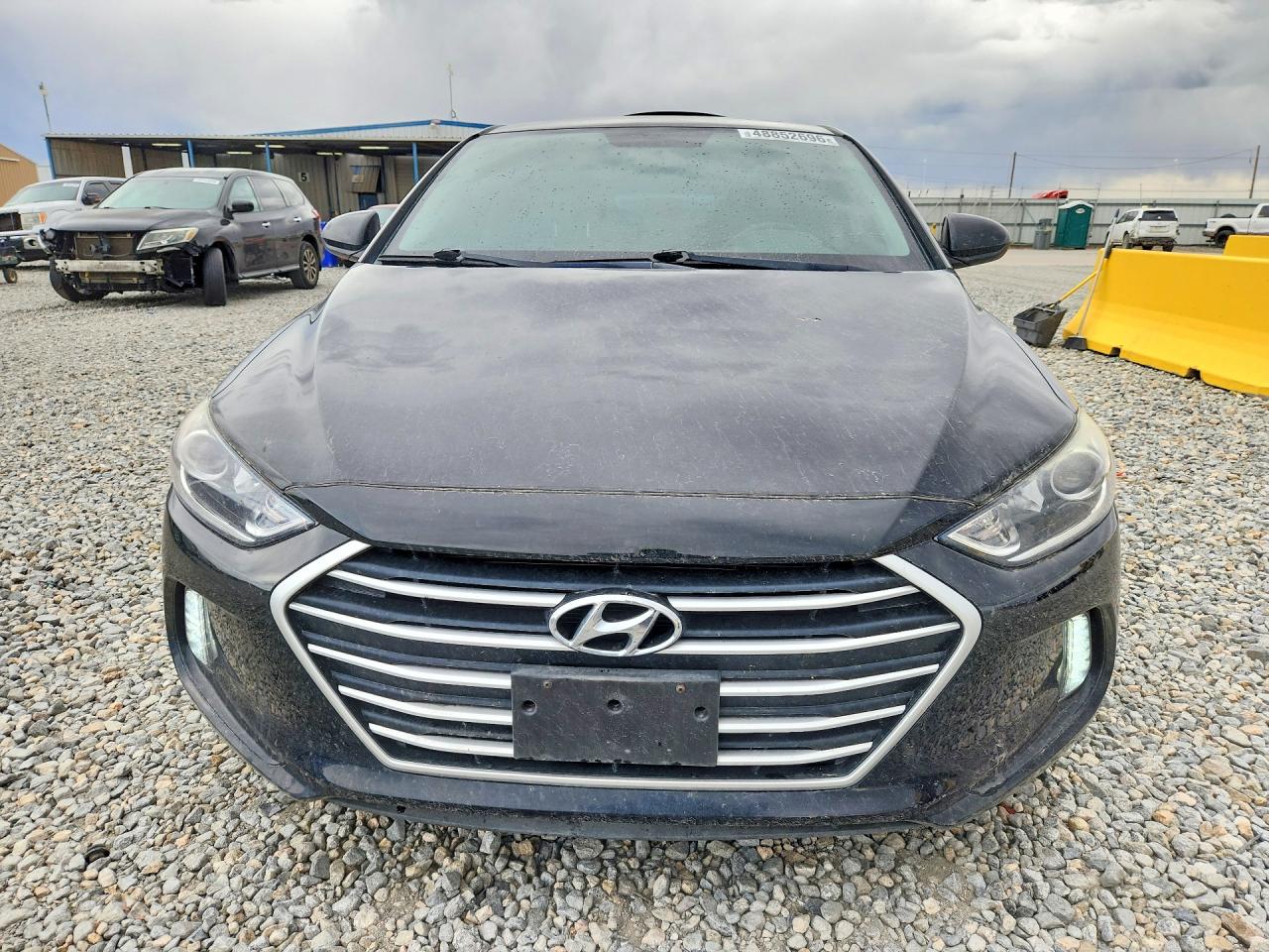 2018 HYUNDAI ELANTRA photo 9