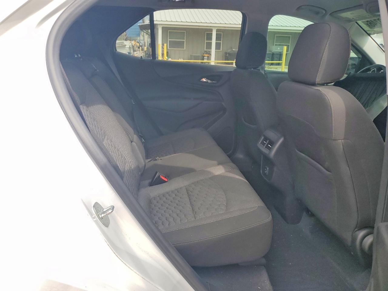 2021 CHEVROLET EQUINOX LT photo 21
