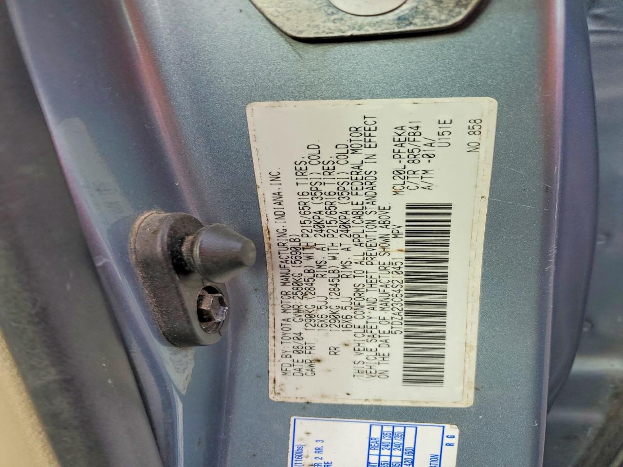 2004 TOYOTA SIENNA LE 7 PASSENGER photo 25