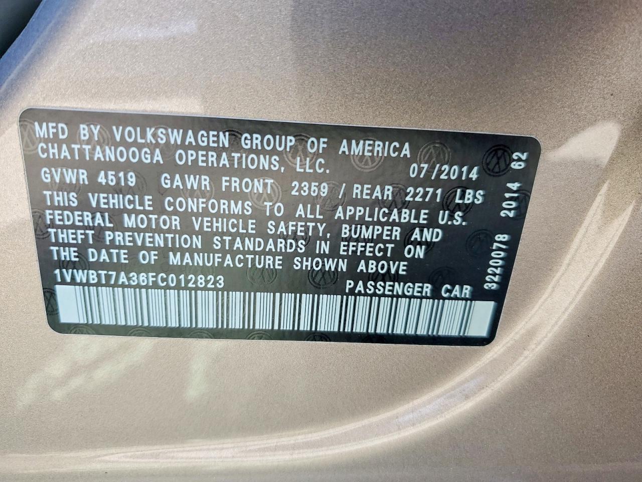 2015 VOLKSWAGEN PASSAT SE photo 25