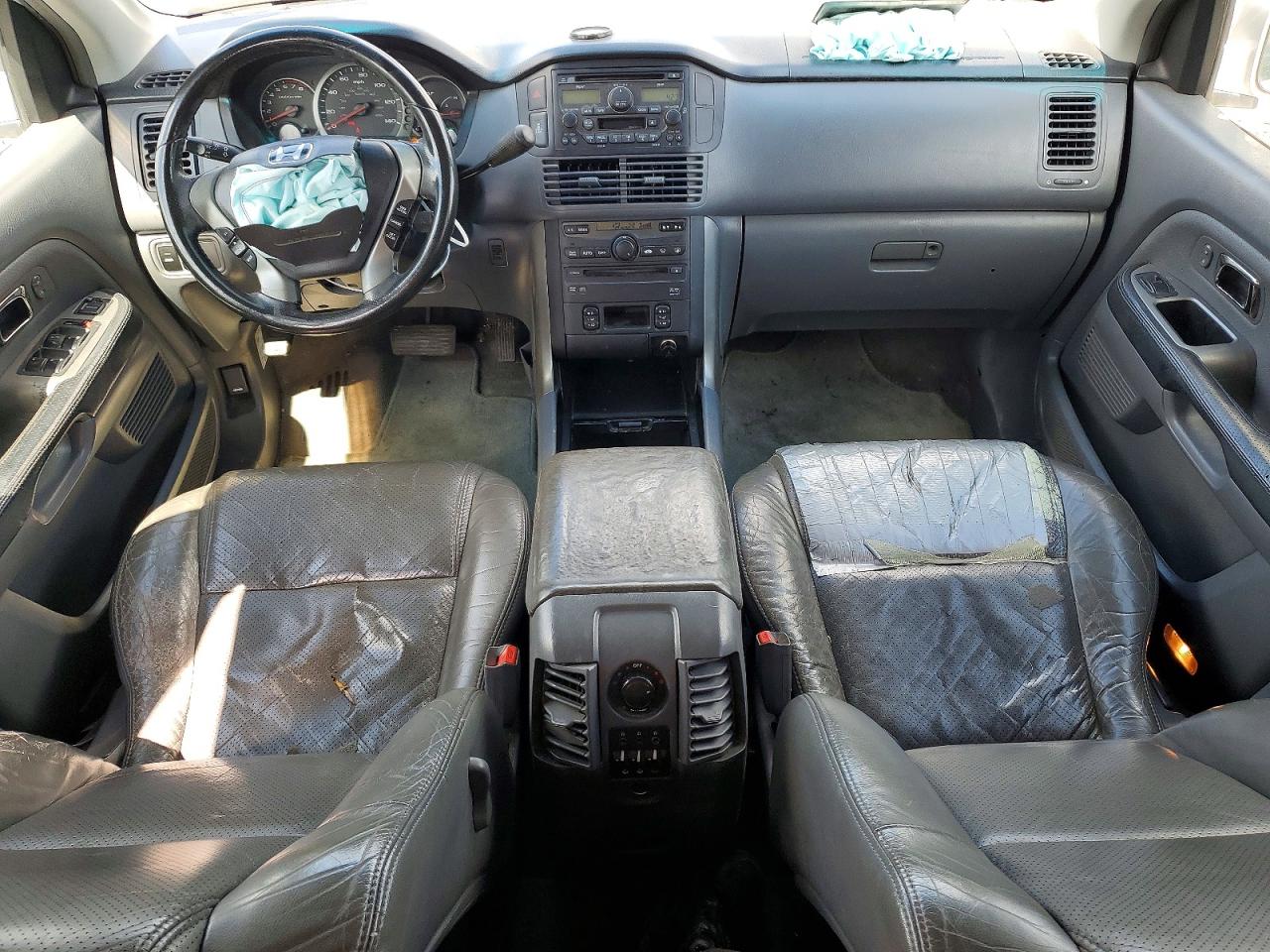 2004 HONDA PILOT EXL photo 22