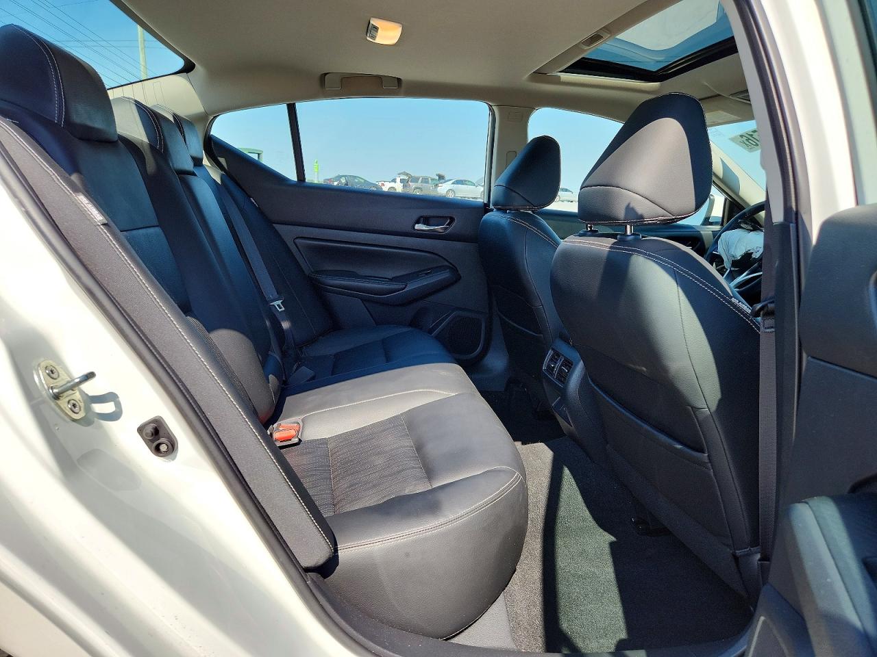 2019 NISSAN ALTIMA 2.5 PLATINUM photo 28