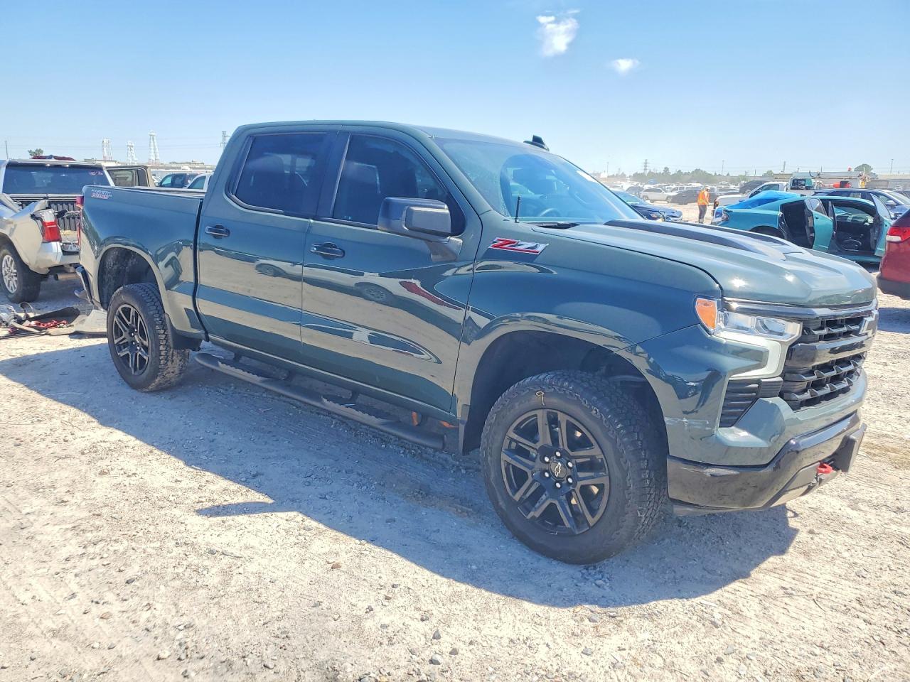 2025 CHEVROLET SILVERADO K1500 LT TRAIL BOSS photo 7