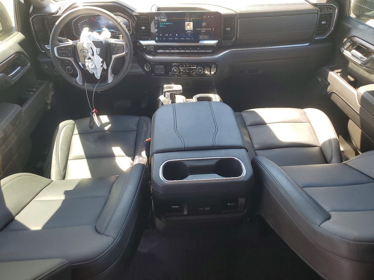 2025 CHEVROLET SILVERADO K1500 LT TRAIL BOSS photo 15