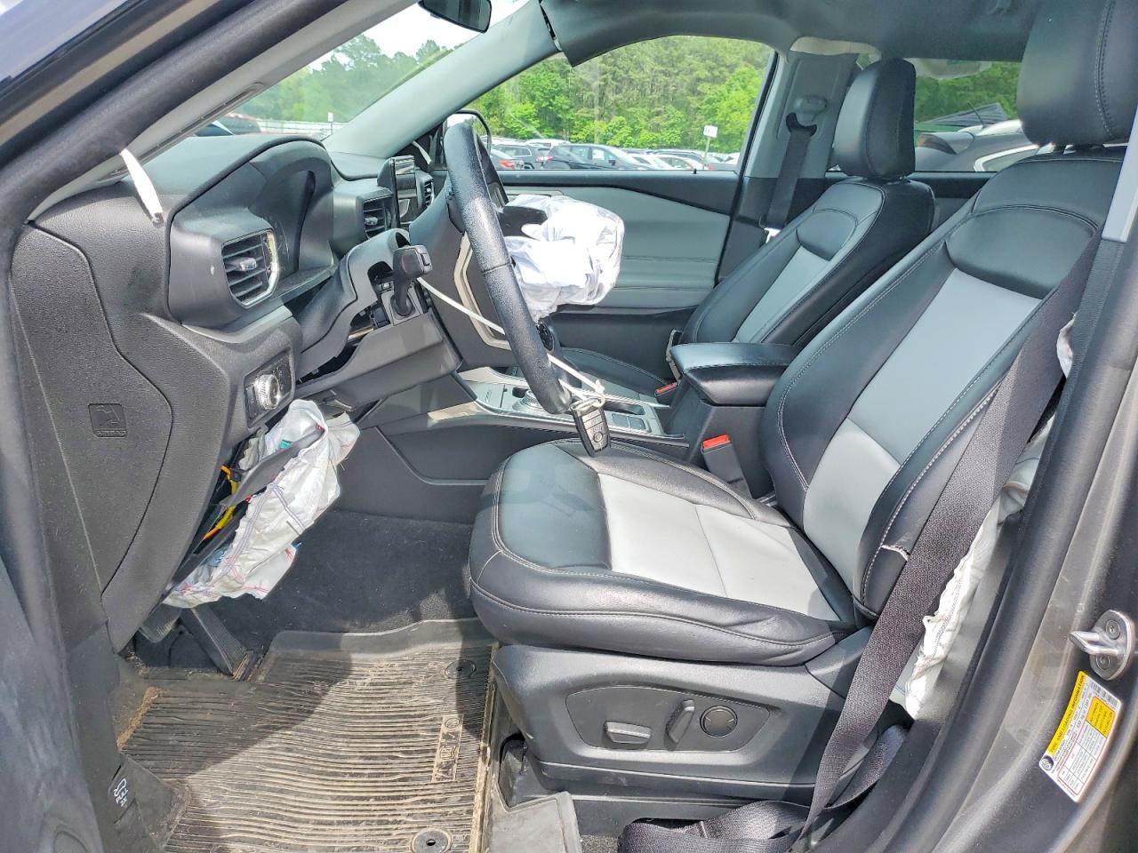 2023 FORD EXPLORER XLT photo 13