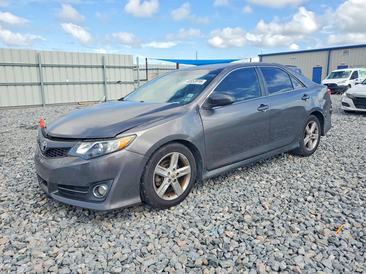 2013 TOYOTA CAMRY