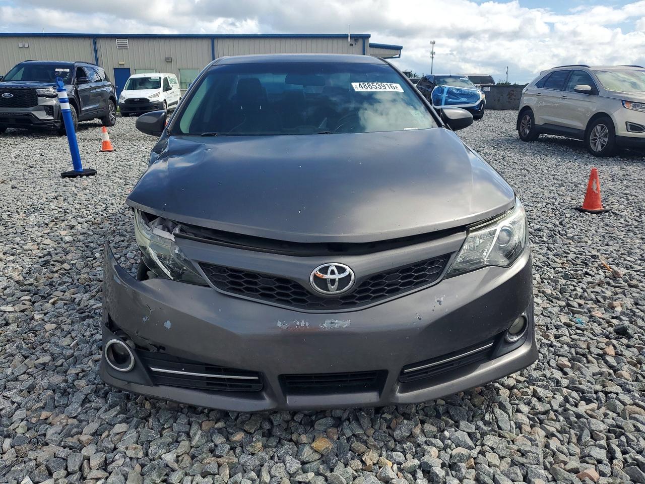 2013 TOYOTA CAMRY SE photo 9