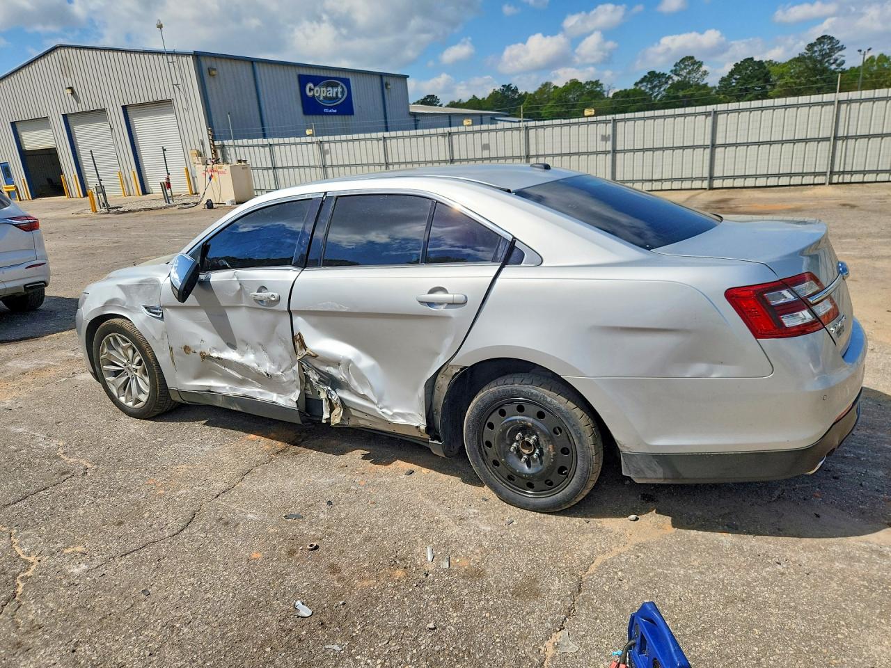 2016 FORD TAURUS LIMITED photo 3
