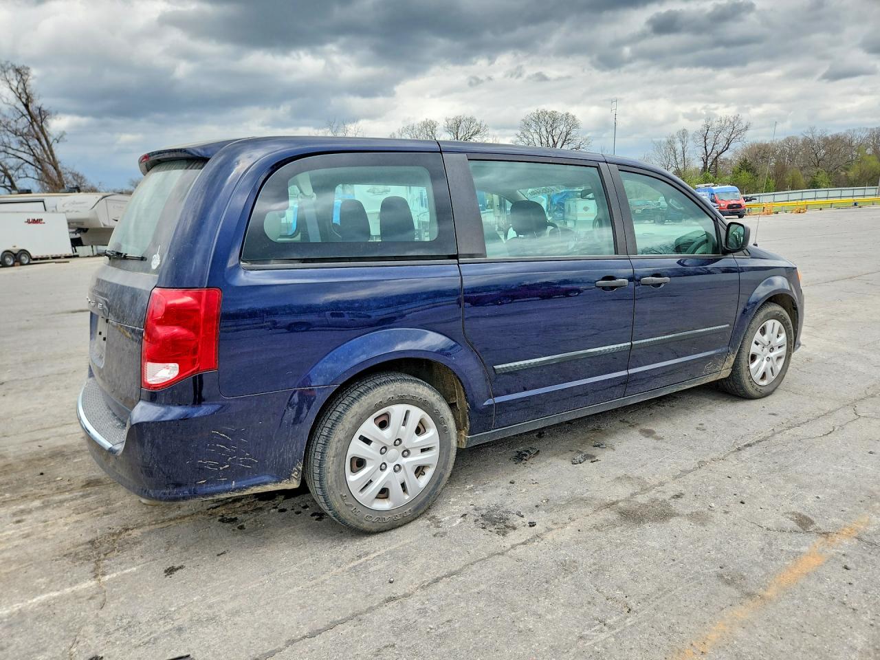 2015 DODGE GRAND CARAVAN SE photo 5