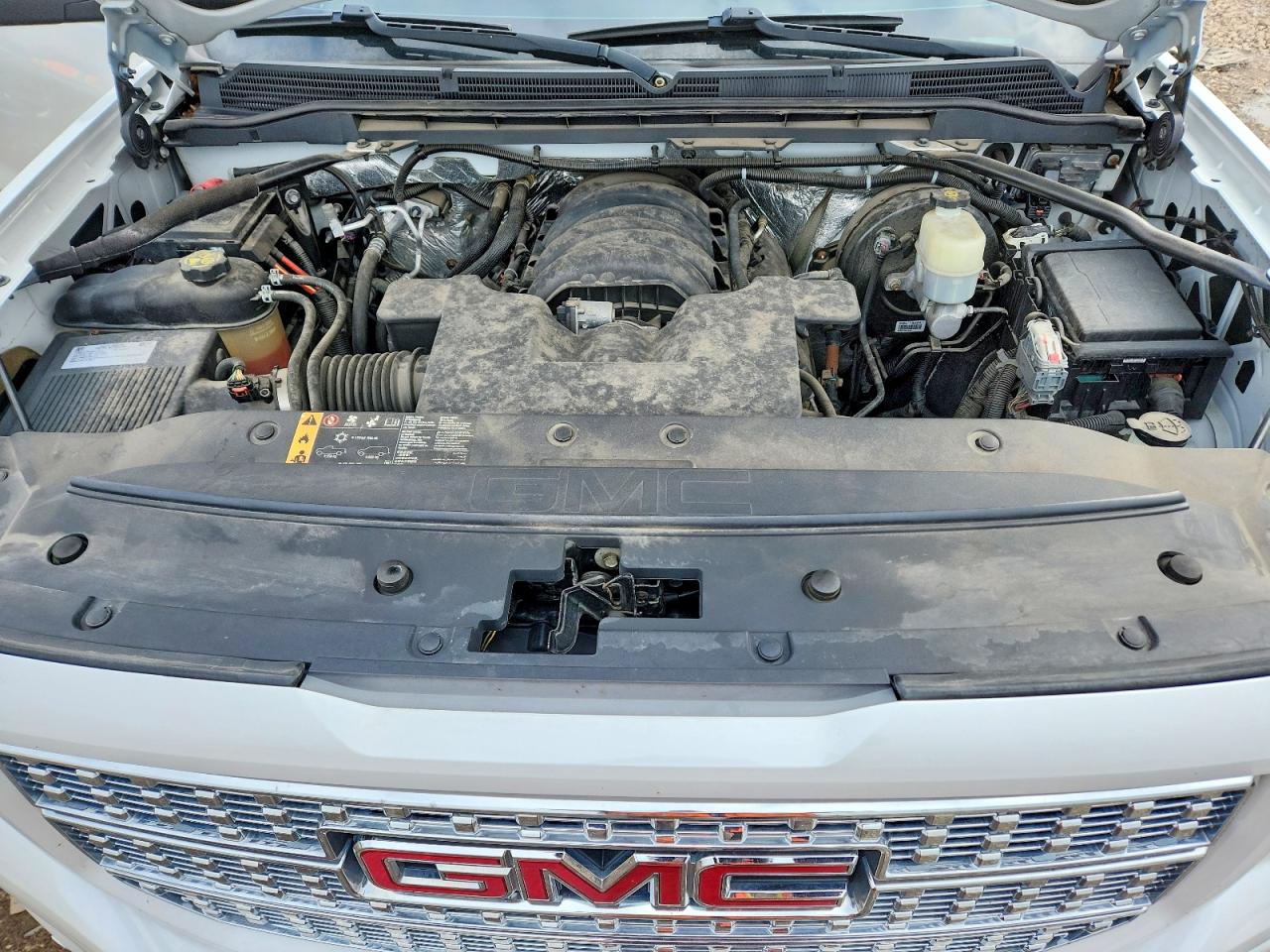 2017 GMC SIERRA K1500 DENALI photo 11