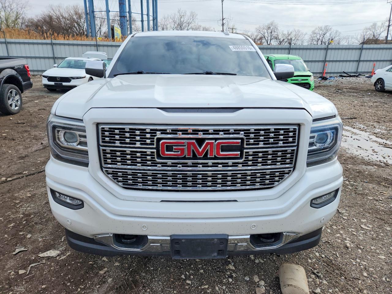 2017 GMC SIERRA K1500 DENALI photo 5