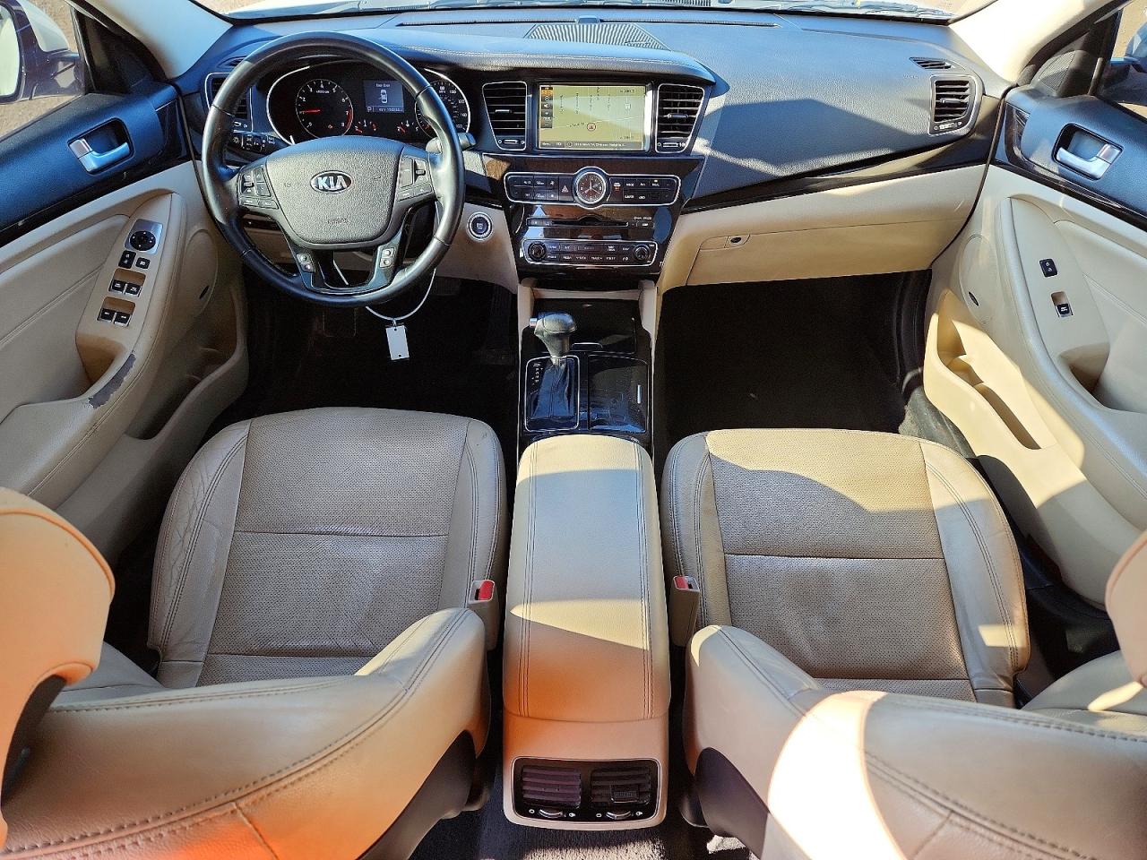 2016 KIA CADENZA BASE photo 15