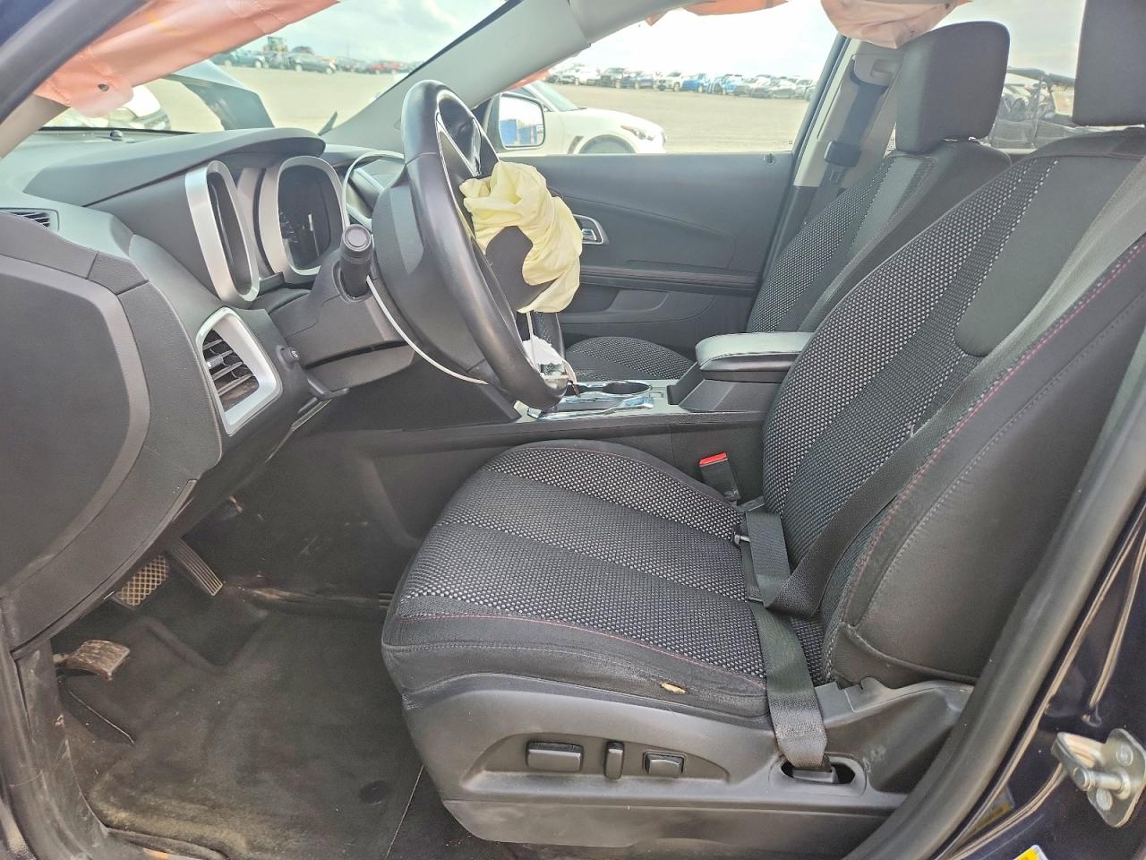 2015 CHEVROLET EQUINOX LT photo 13