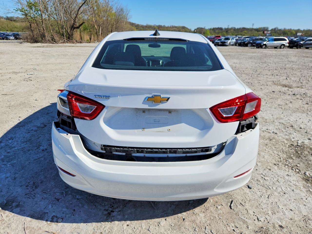 2019 CHEVROLET CRUZE LS photo 6