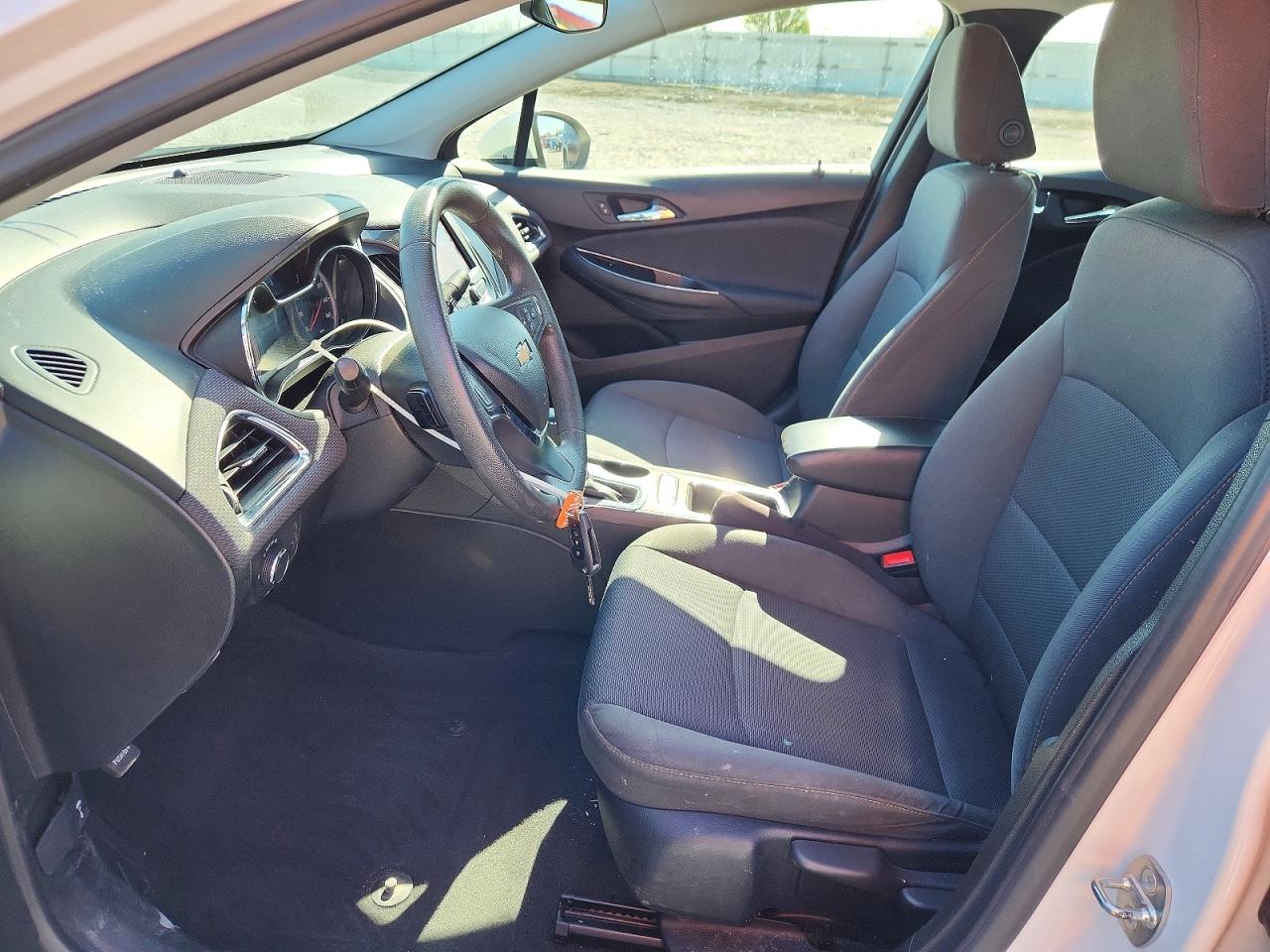 2019 CHEVROLET CRUZE LS photo 7