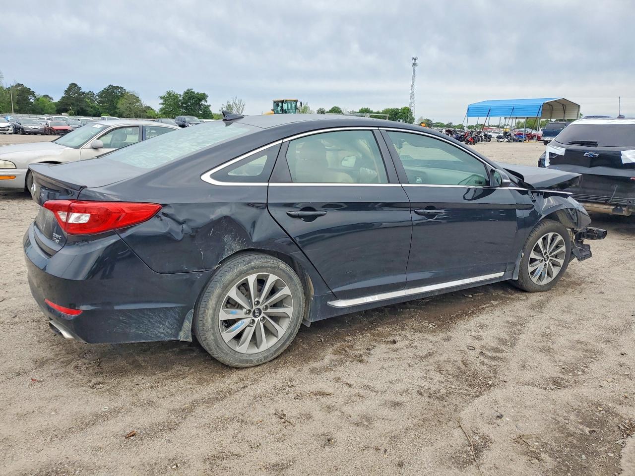 2015 HYUNDAI SONATA SPORT photo 5