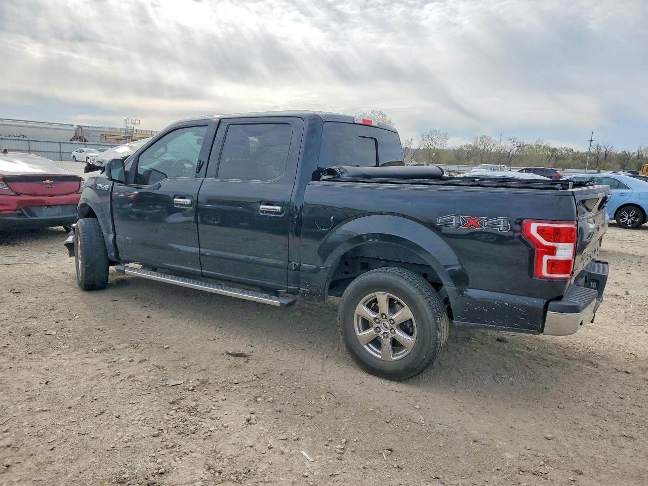 2018 FORD F150 SUPERCREW photo 2