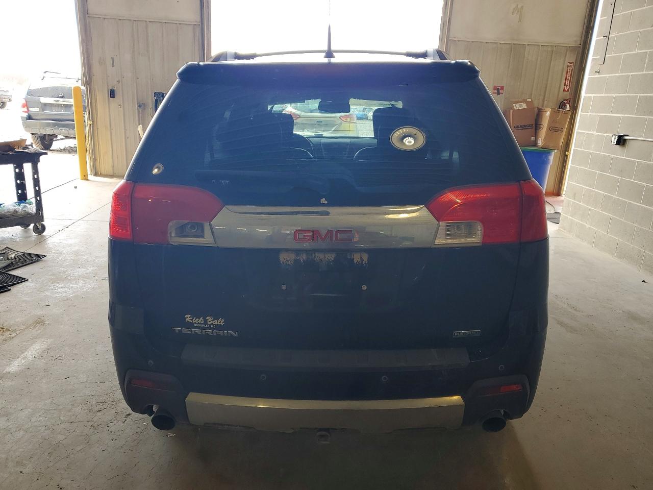 2011 GMC TERRAIN SLT photo 16