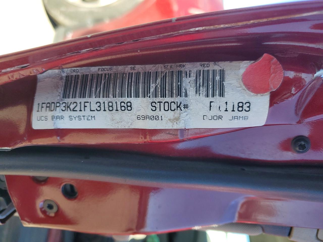 2015 FORD FOCUS SE photo 37