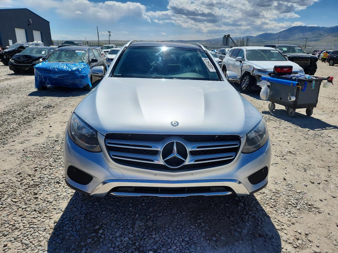2016 MERCEDES-BENZ GLC 300 4MATIC photo 9