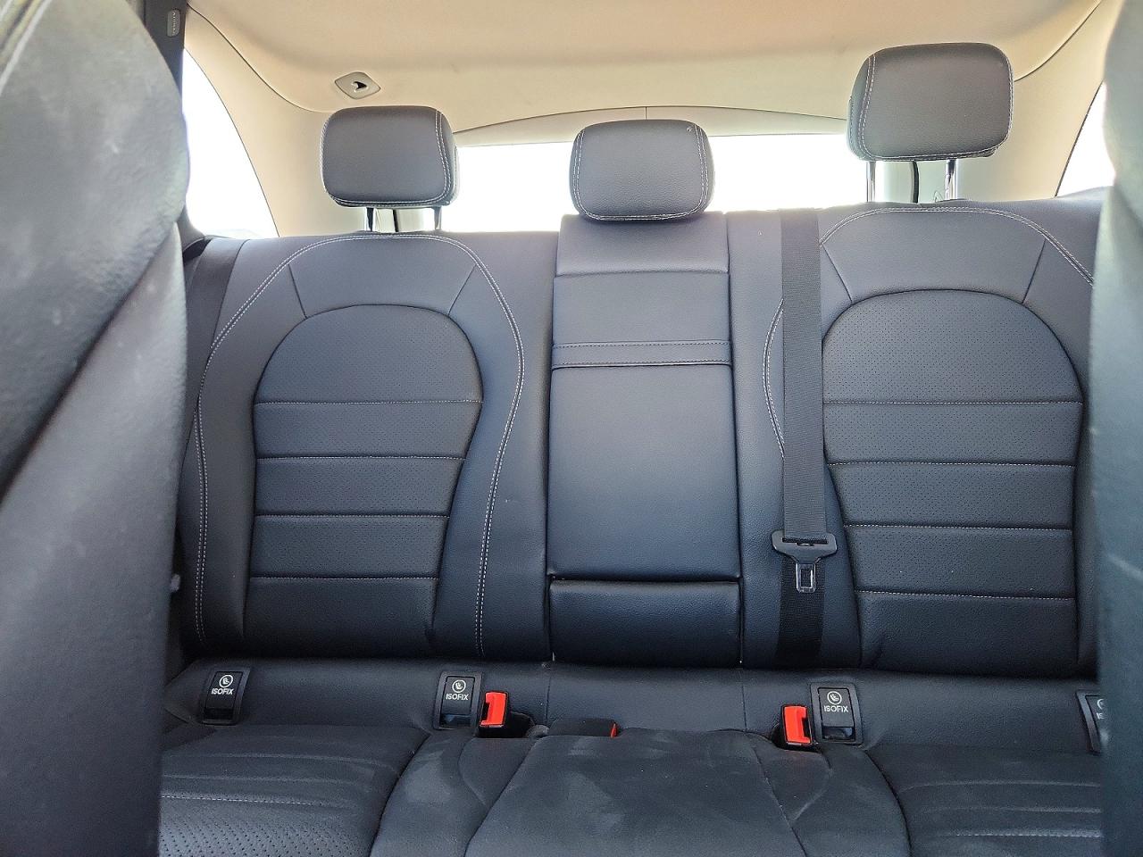 2016 MERCEDES-BENZ GLC 300 4MATIC photo 19