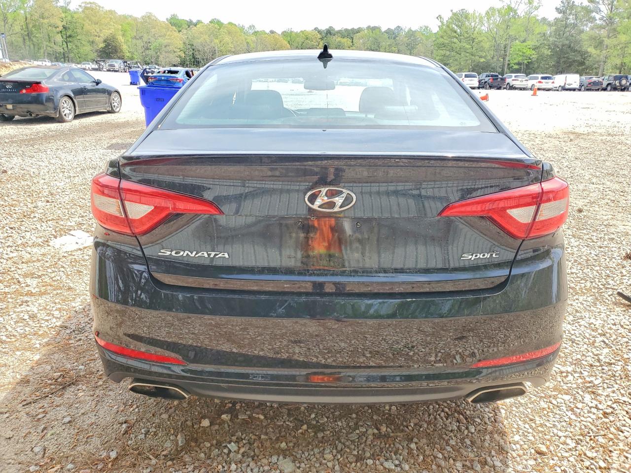 2015 HYUNDAI SONATA photo 11