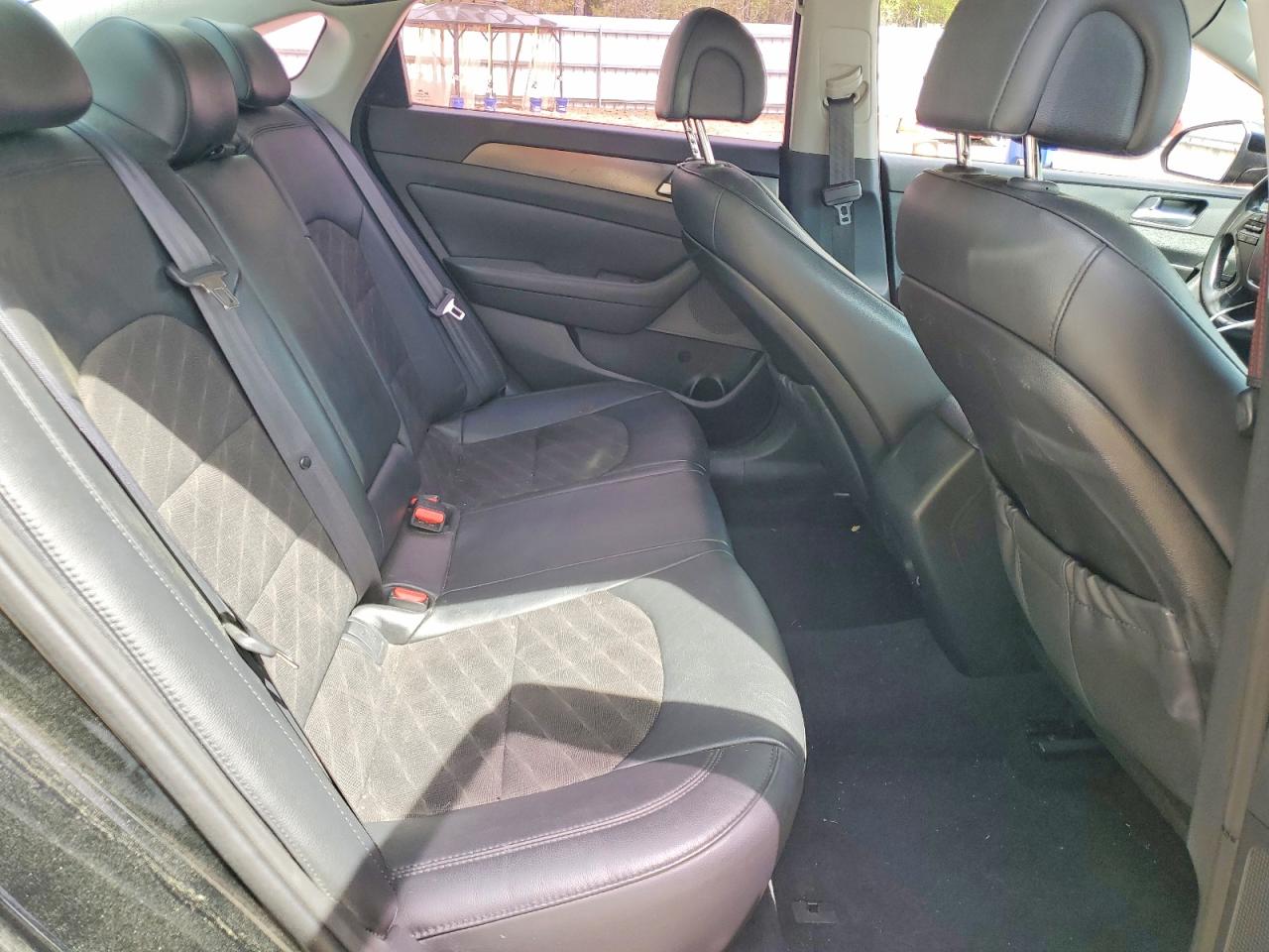 2015 HYUNDAI SONATA photo 19