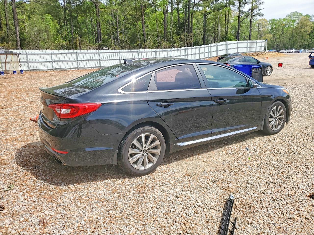 2015 HYUNDAI SONATA photo 5