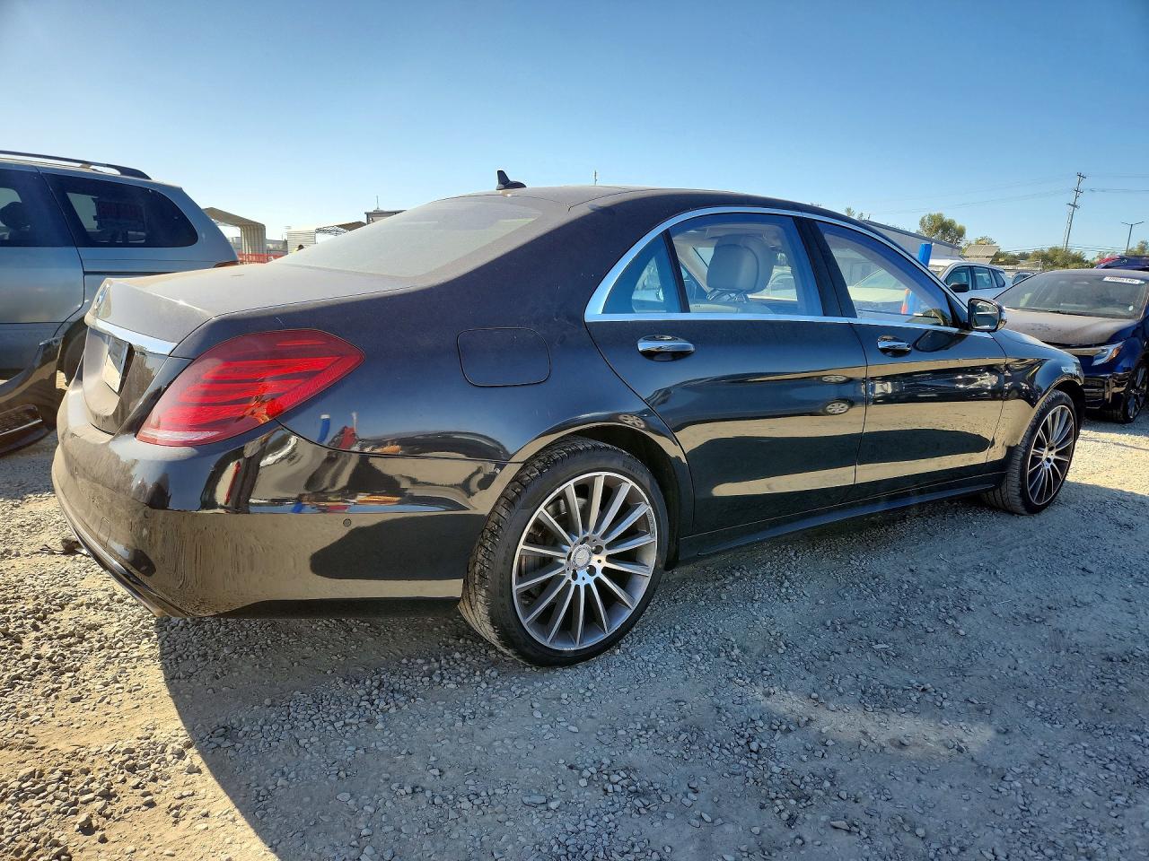2015 MERCEDES-BENZ S 550 photo 3