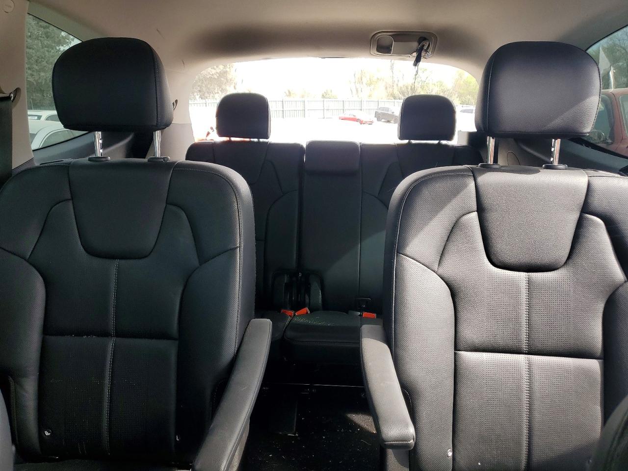 2021 KIA TELLURIDE EX photo 19