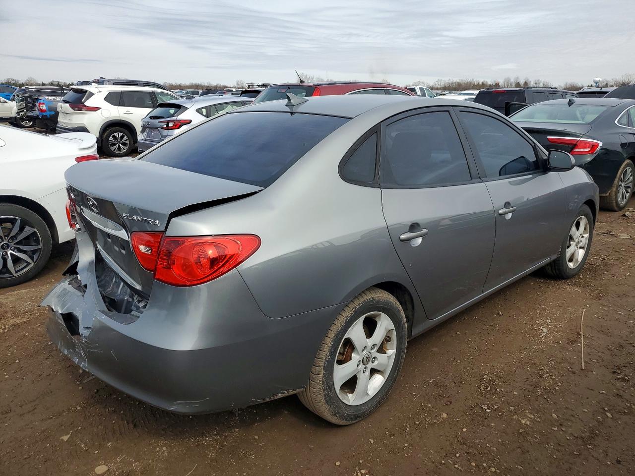 2010 HYUNDAI ELANTRA SE photo 7