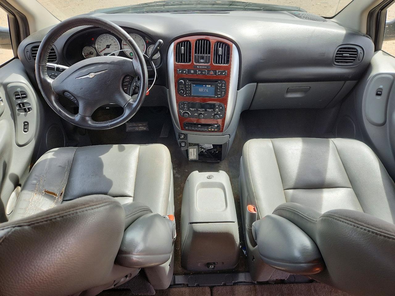 2007 CHRYSLER TOWN & COUNTRY LIMITED photo 8