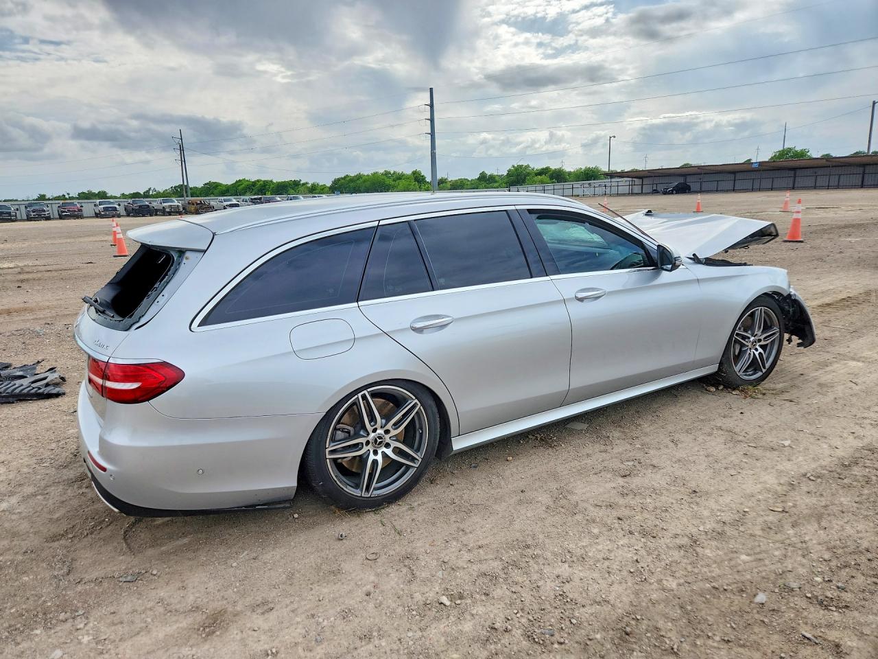 2018 MERCEDES-BENZ E 400 4MATIC photo 5