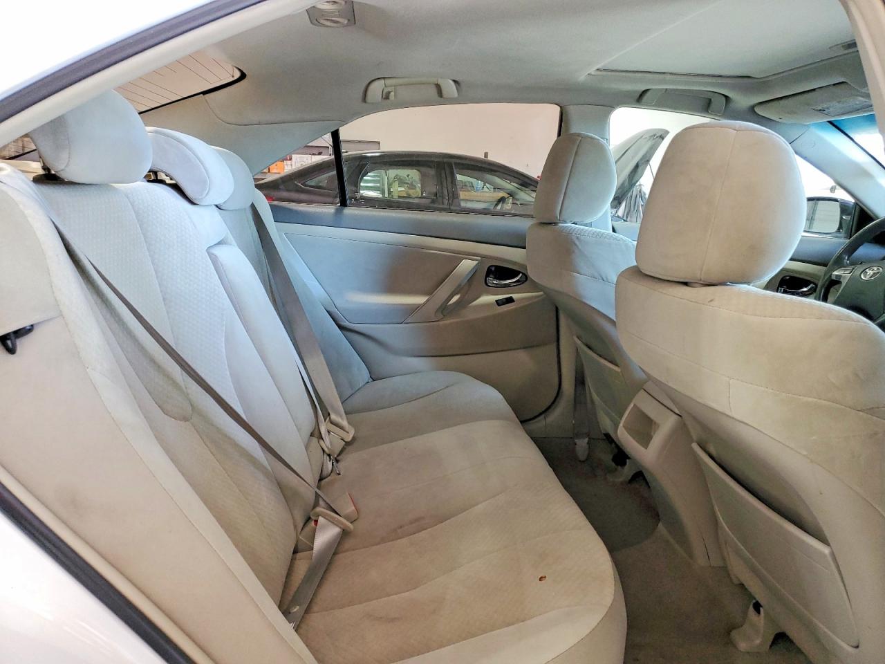 2007 TOYOTA CAMRY LE photo 19