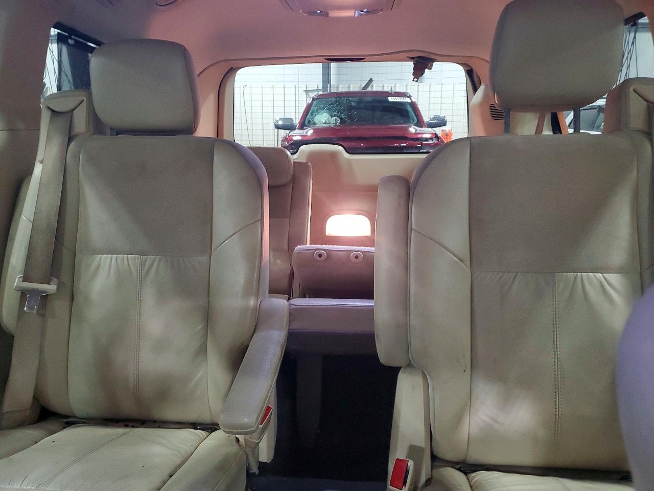2008 CHRYSLER TOWN & COUNTRY LIMITED photo 31