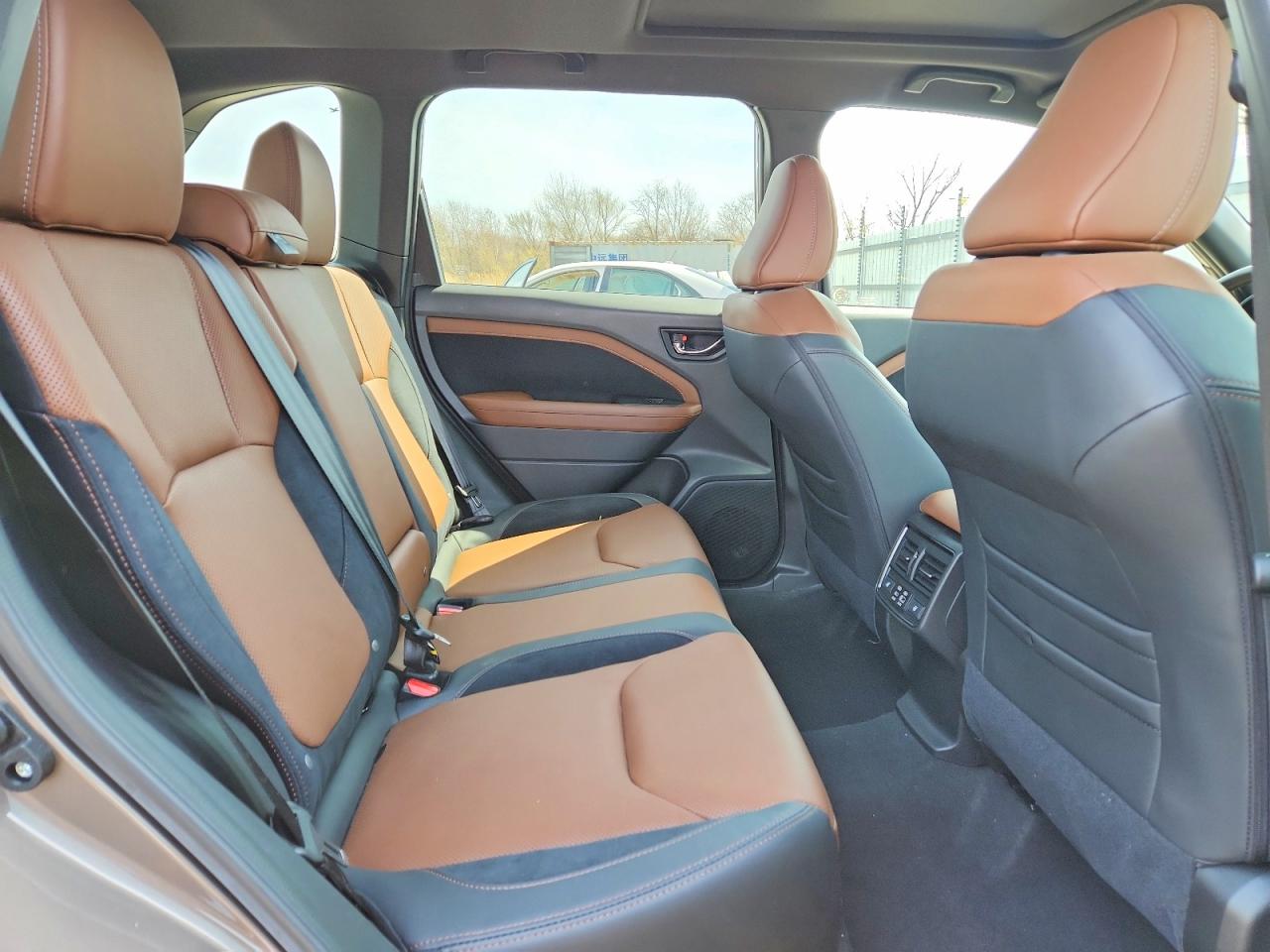 2025 SUBARU FORESTER TOURING photo 21