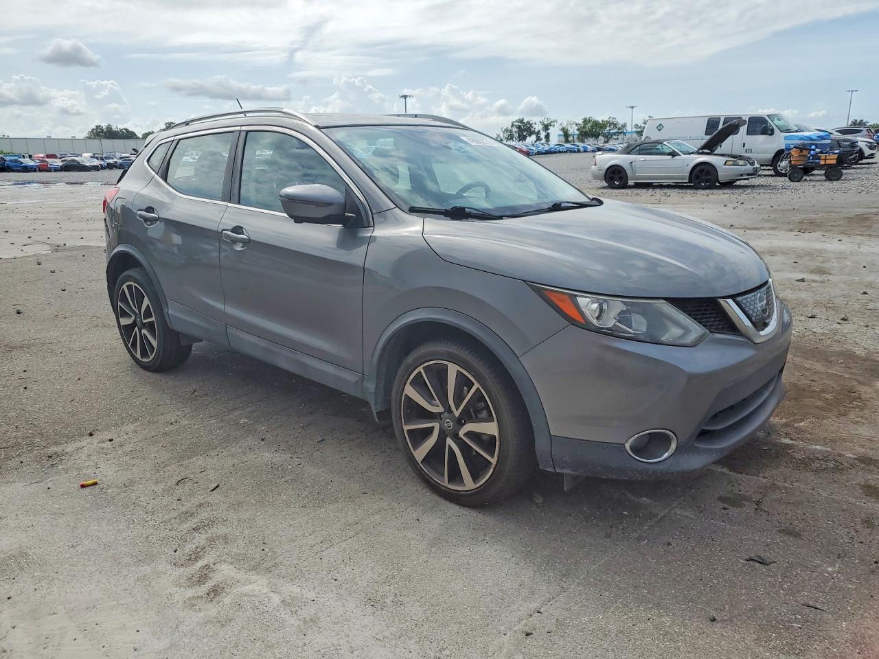 2018 NISSAN ROGUE SPORT SL photo 10