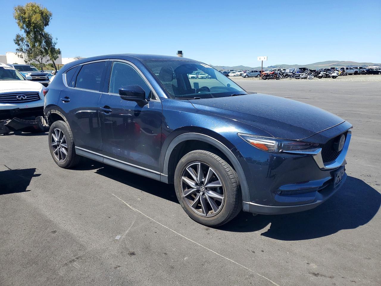 2017 MAZDA CX-5 GRAND TOURING photo 10